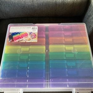 Craft supply storage container